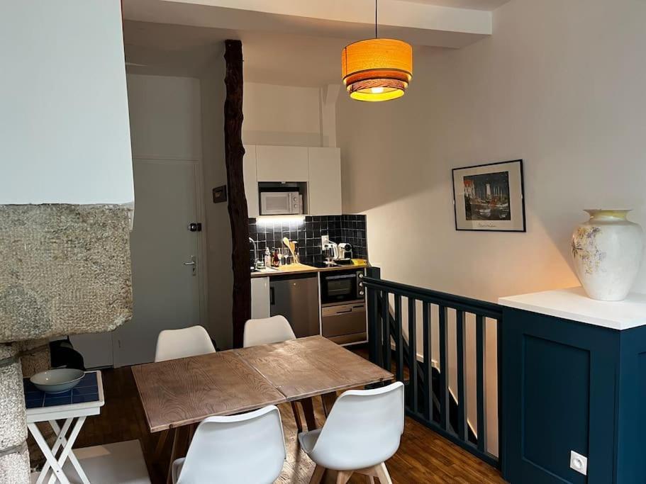 Appartement De Charme Intramuros Vannes Exterior photo